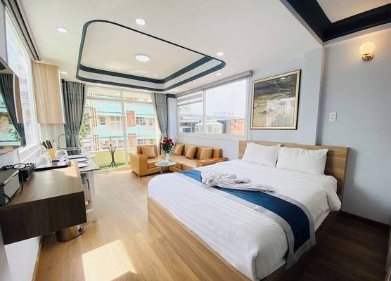 Home Away Do Quang Dau 1