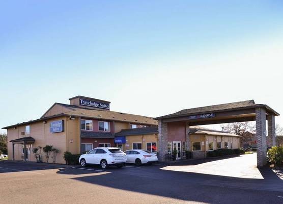 Travelodge by Wyndham, Newberg 1