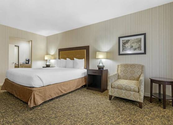 Best Western Plus Big America 1