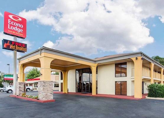 Econo Lodge Inn & Suites Griffin North 1
