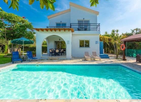 Sun Beach Villa Tria Large Private Pool Walk to Beach A C Wifi Car Not Required - 2282 1