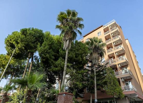 Lara Dinc Hotel 1