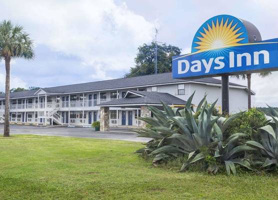 Days Inn by Wyndham Madison 1
