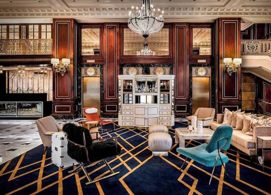 The Blackstone, Autograph Collection 1