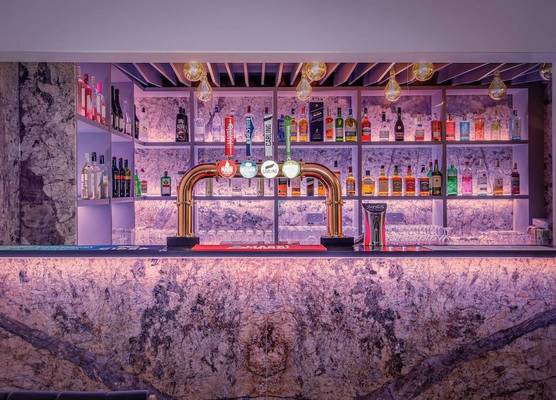 Empire Inn 1