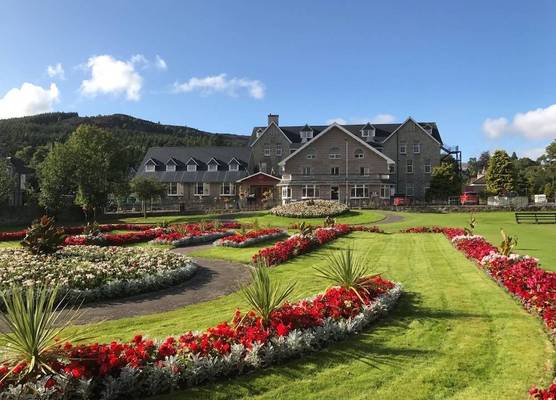 Duke Of Gordon Hotel 1
