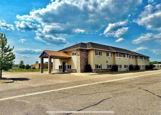 Americas Best Value Inn Big Lake Becker 1