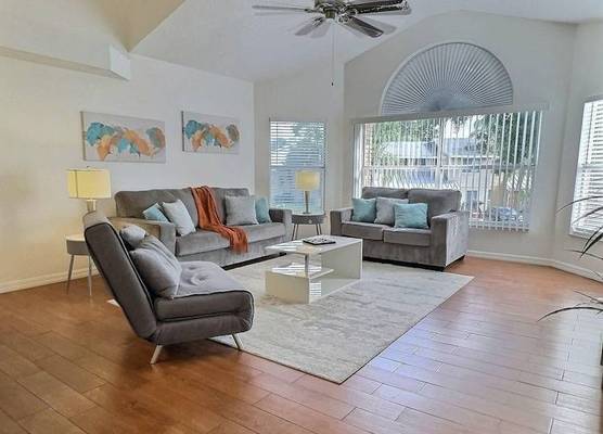 3-bedroom Apartment Minutes From Disney 1