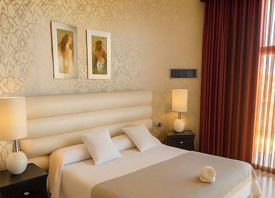Hotel Villa de Cacabelos 1