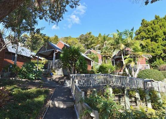 Bay Cabinz Motel 1
