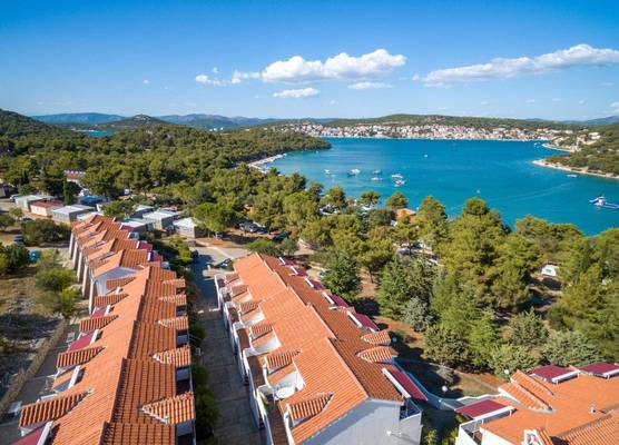 Jezera Lovisca Holiday Resort 1
