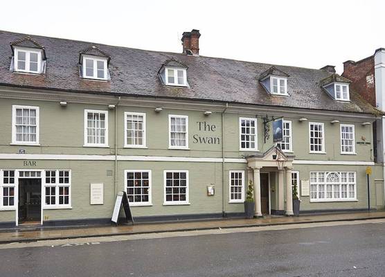Swan Hotel by Greene King Inns 1