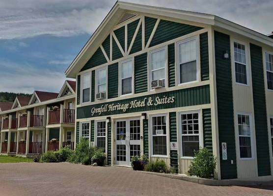 Grenfell Heritage Hotel & Suites 1