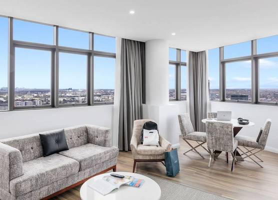 Meriton Suites Church Street, Parramatta 1