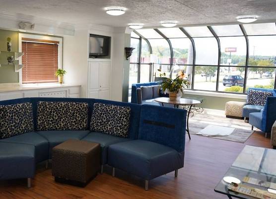 Astoria Hotel West 1