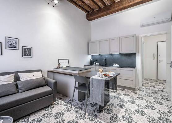 Emilia Suite Palace 1