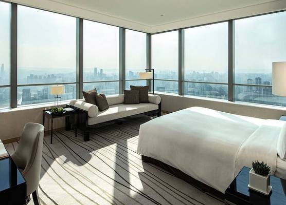 Niccolo Chongqing 1