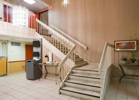 La Quinta Inn by Wyndham Minneapolis Airport Bloomington 1