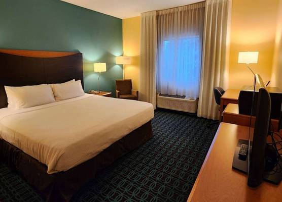 AmericInn by Wyndham St Cloud MN Shopping Area 1