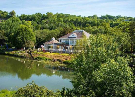The Boathouse 1