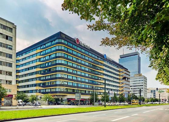 H4 Hotel Berlin Alexanderplatz 1