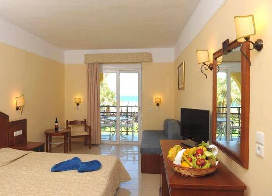 Vantaris Luxury Beach Resort 1