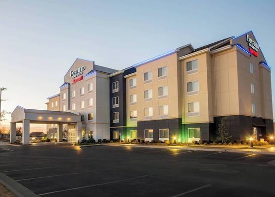 Fairfield Inn and Suites by Marriott Muskogee 1