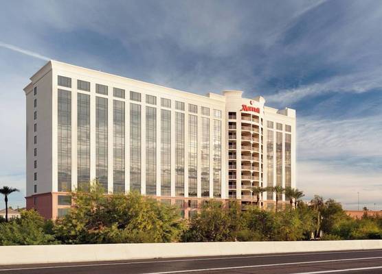 Marriott Phoenix Airport 1