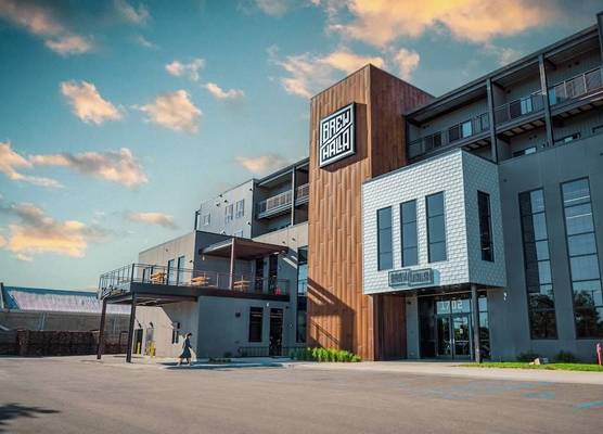Brewhalla Hotel 1