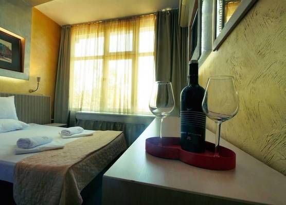 Hotel Alabin Central 1