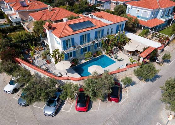 Tarçın Alaçatı Otel 1