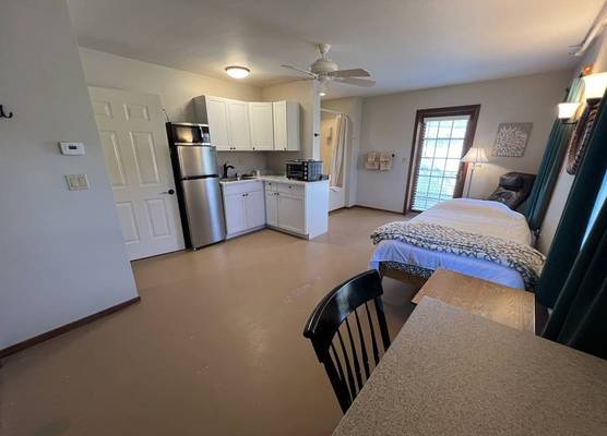 Home On The Connecticut 1