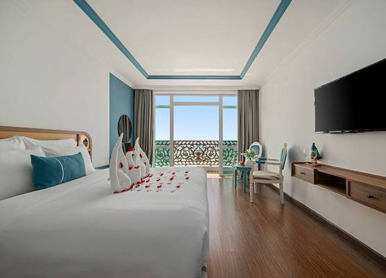Paracel Beach Hotel 1