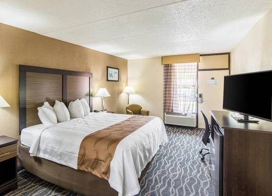 Quality Inn Forest City 1