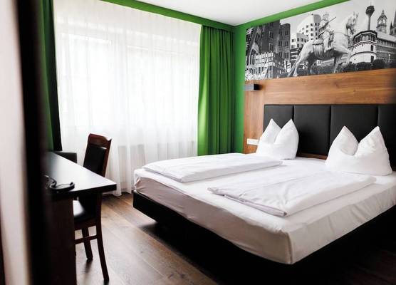 Bellevue Hotel 1