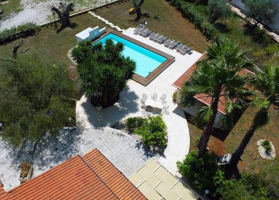 La Maison One B&B 1