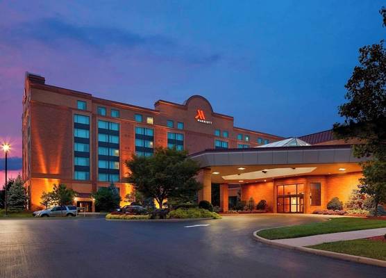 Marriott Cincinnati Airport 1