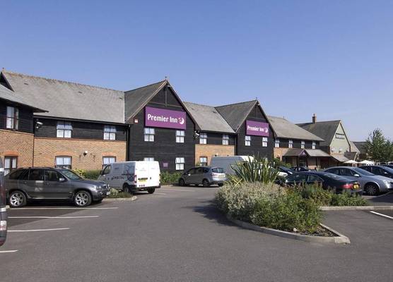 Premier Inn Salisbury North Bishopdown 1