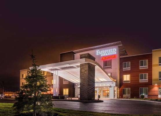 Fairfield Inn & Suites by Marriott Utica 1