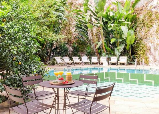 Aspasios City Oasis Apartments 1