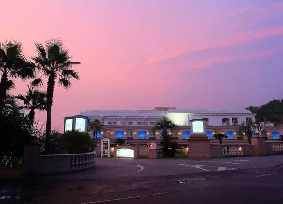 Hotel Fine Garden Nara Horai 1