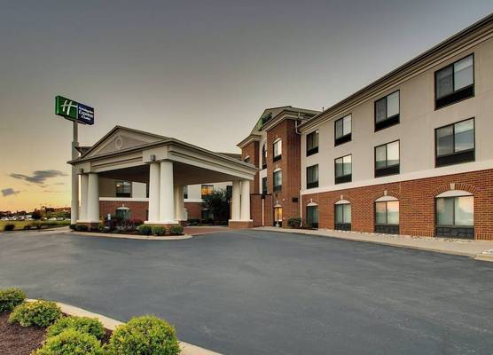 Holiday Inn Express & Suites MORRIS by IHG 1