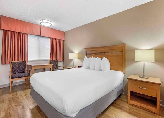 Best Western Aladdin Inn 1