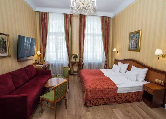 Pension Opera Suites I Self Check In I AC in all rooms 1