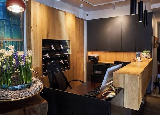Hotel Römer by Fairway Hotels 1