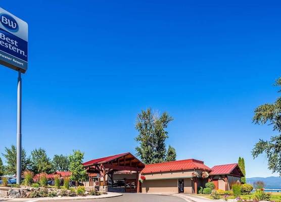 Best Western Edgewater Resort 1