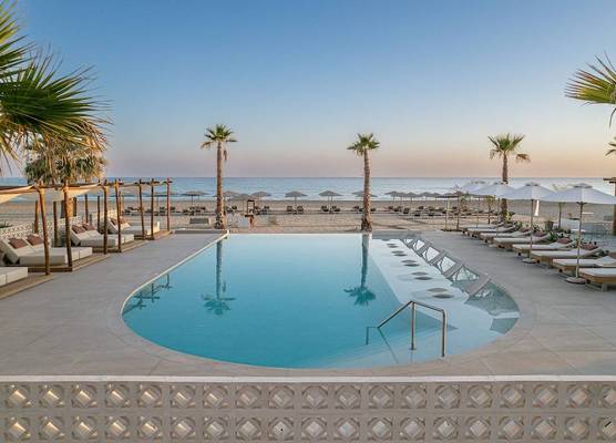 Iperion Beach Hotel 1