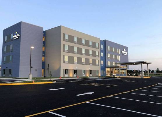 Microtel Inn & Suites by Wyndham Milford 1