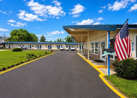 Royal Gateway Motel 1