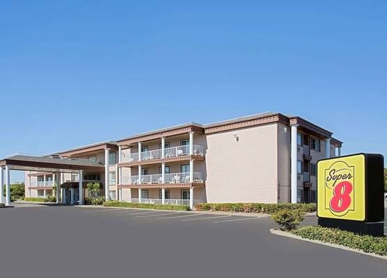 Super 8 by Wyndham Oroville 1